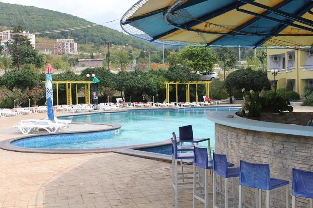 Siana Hotel Sveti Vlas Exterior foto